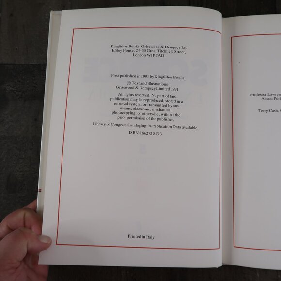 Kingfisher Science Enclyclopedia Volume 5 Heredity-Lense,Optical Hardcover - Picture 3 of 7